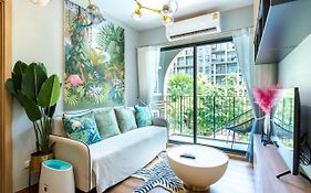 2Br Designer'S Villa At La Habana Huahin